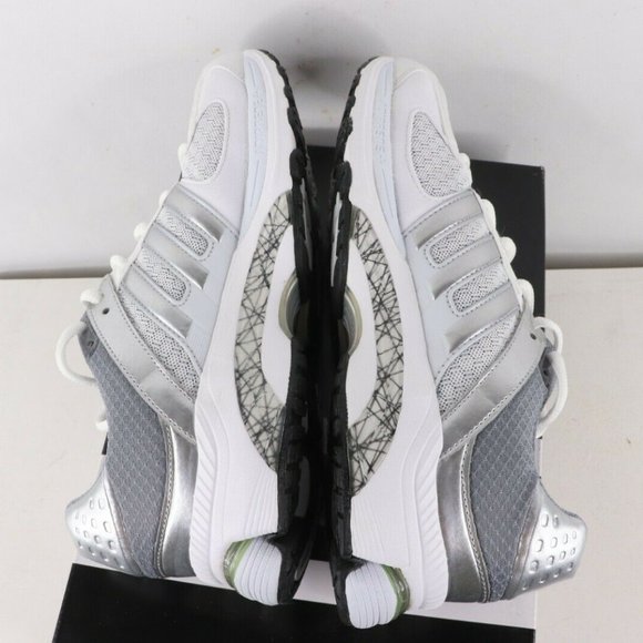 New Adidas Supernova Sequence 5 Running Shoes 7 - Picture 5 of 8